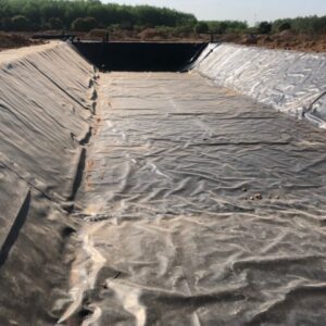 Trải màng chống thấm hdpe